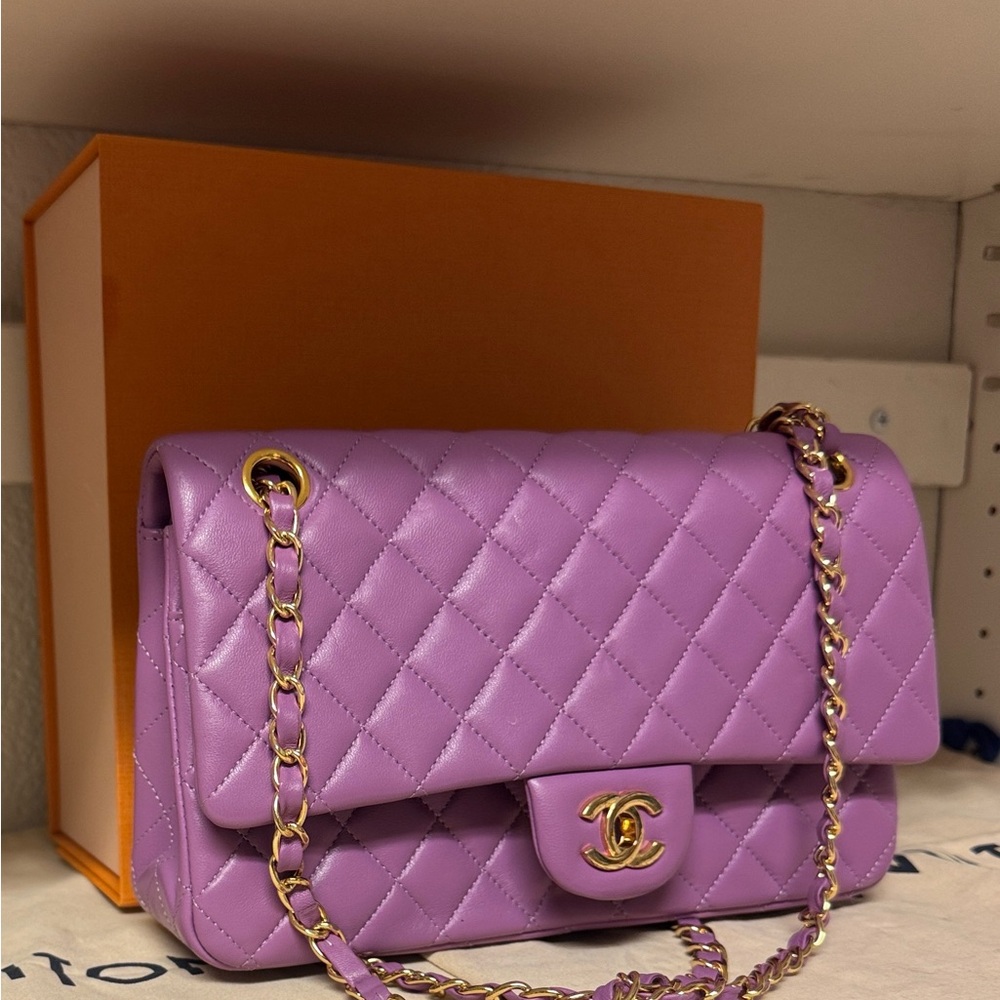END OF YEAR SALE CHANEL Classic Lavender Quilted Shoulder Double Flap Bag - Picture 3 of 8